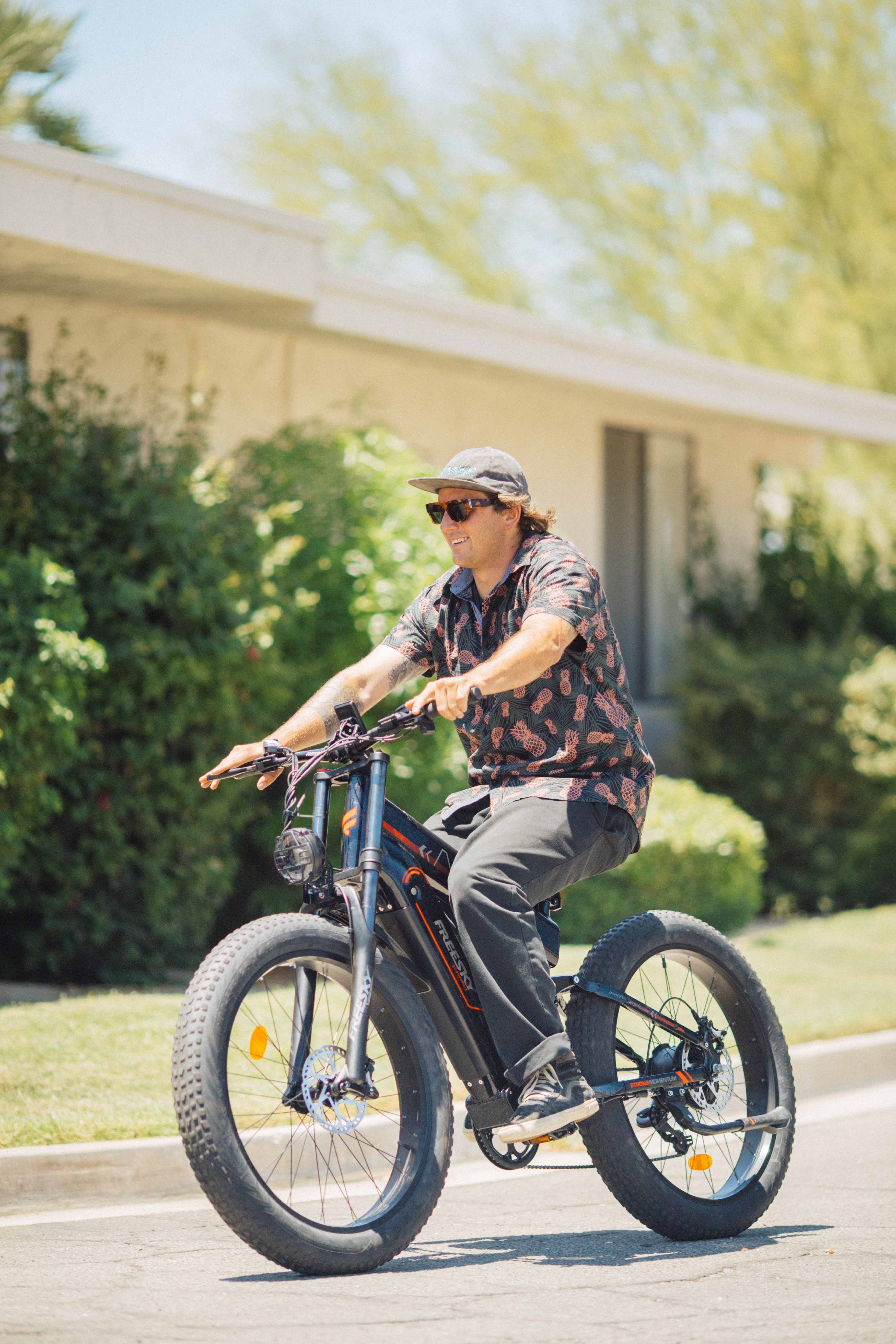 Freeskycycle eBike | 1500W Peak Electric Step Thru Bike Rocky Pro A-320 ...
